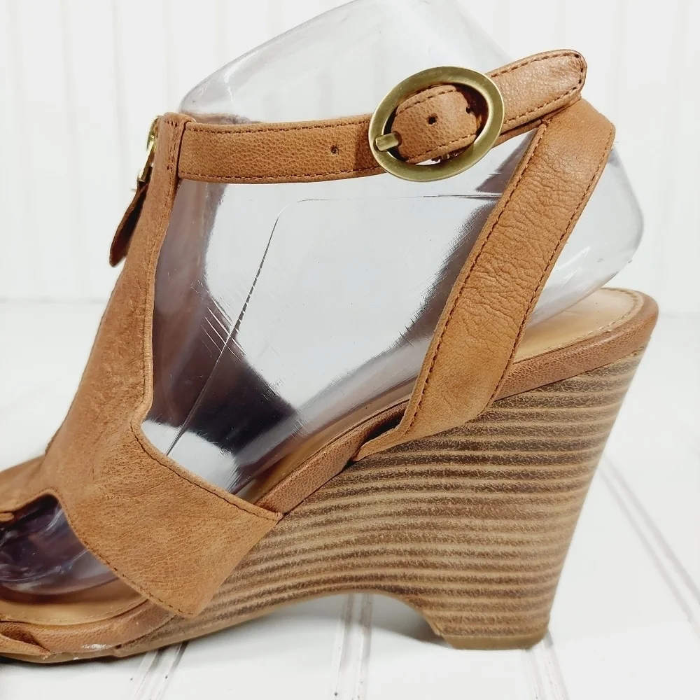 Franco Sarto Tish Tan Leather Wedge Sandal A 538